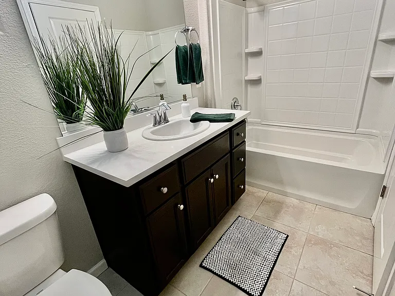 1613 Viburnum Ln — Photo 13