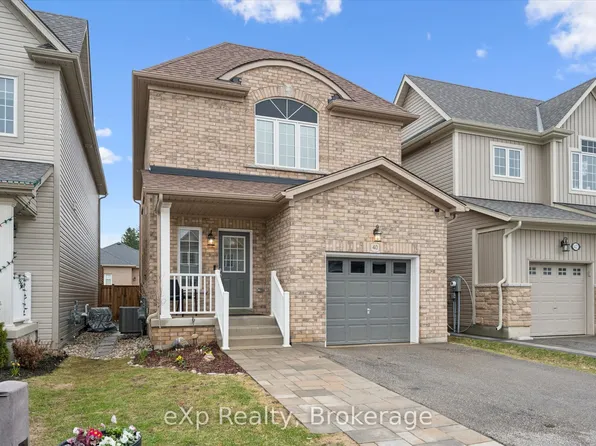 40 Courtney St, Centre Wellington, ON N1M 0E3
