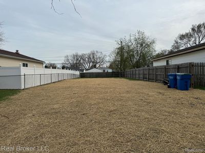 2084 Bart Ave, Warren, MI, 48091