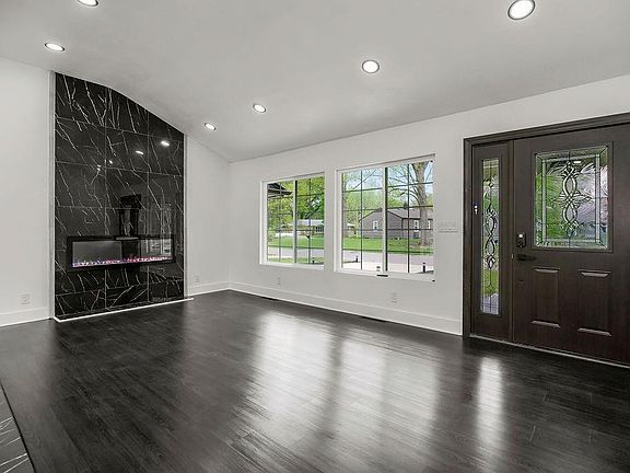 3rd image of 9806 Bennington Ave