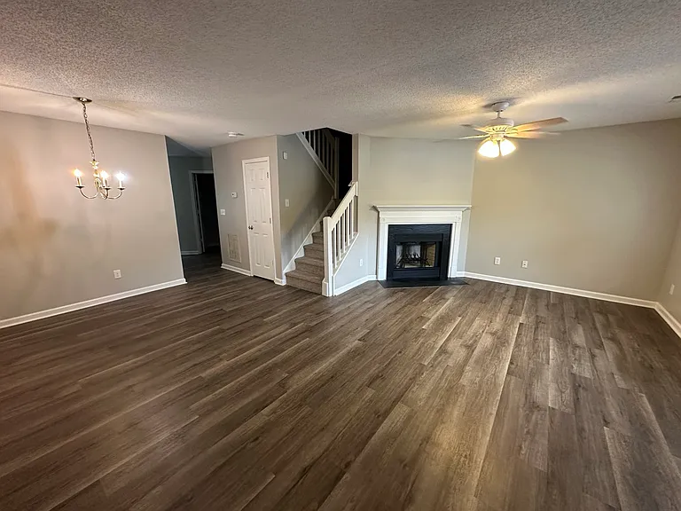 9038 Four Mile Creek Rd — Photo 6