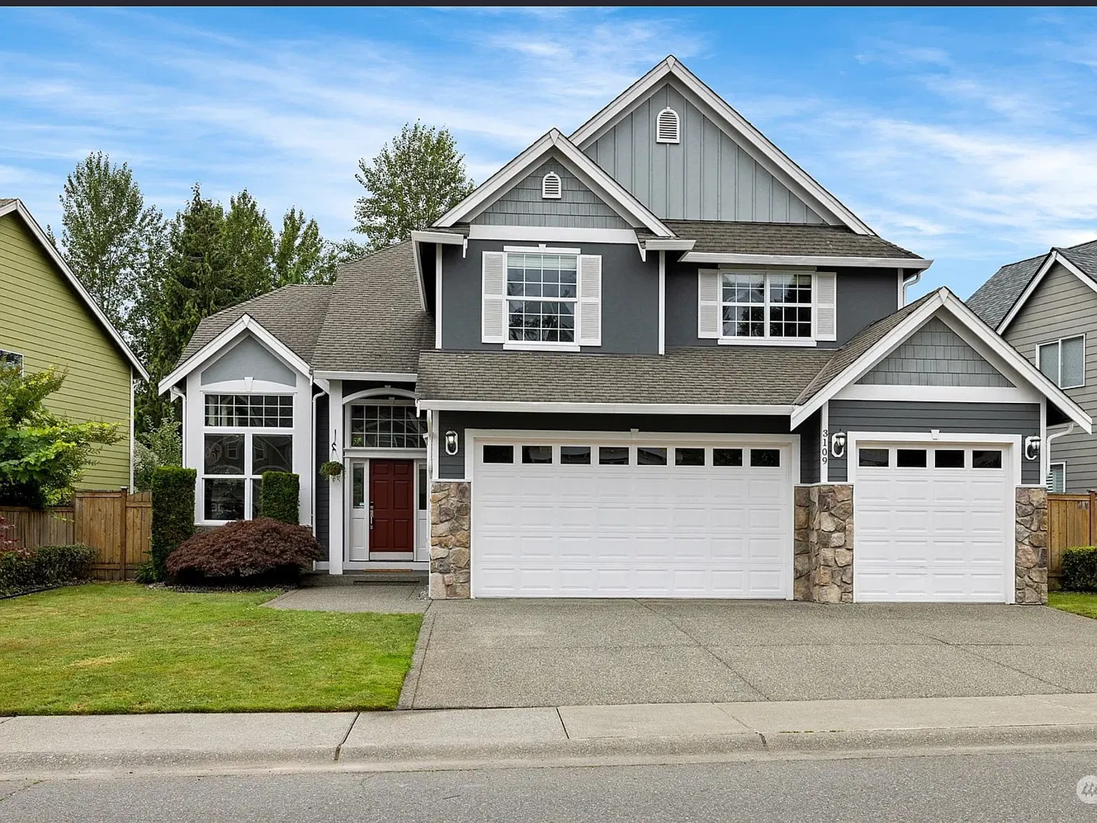 5 bed, 2590 sqft, $4,200 — Photo 1