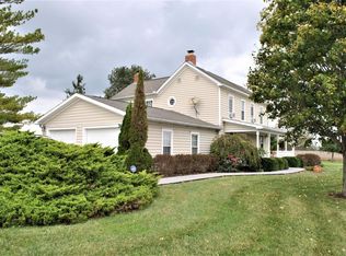 17933 Westfall Rd, Williamsport, OH 43164