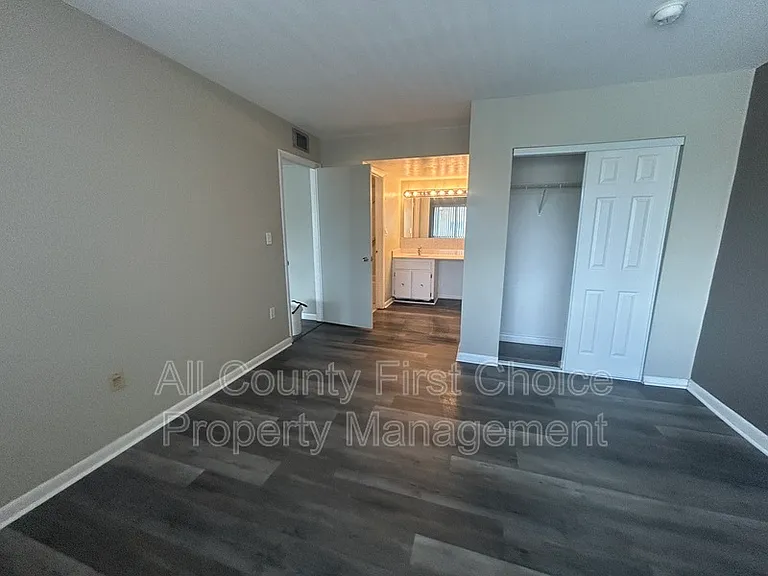 782 Village Lake Ter #203 — Photo 8