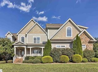 38 Thornbriar Ct, Travelers Rest, SC 29690