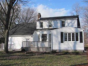 3rd image of 2438 Cayuga St