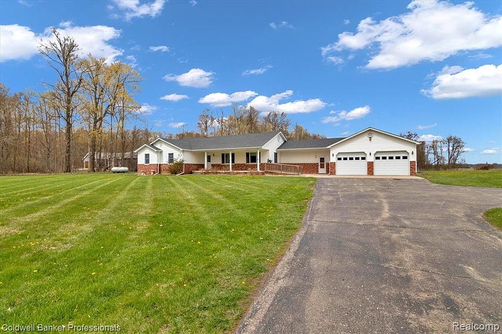 2133 N Branch Rd, North Branch, MI 48461 Zillow