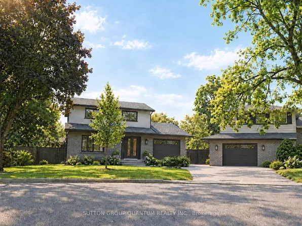 1237 Sycamore Dr, Burlington, ON L7M 1G8