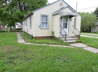 119 S Garfield Ave, Eagle Grove, IA 50533