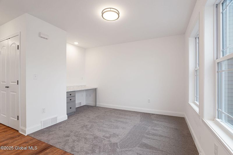 3rd image of 2024 Parklawn Avenue