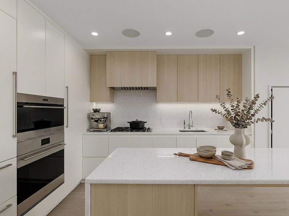 1st image of 7433 Cambie St #2501