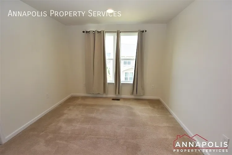 7946 Monrovia Dr — Photo 20