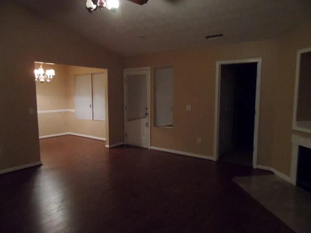 3022 Pepperhill Dr — Photo 3