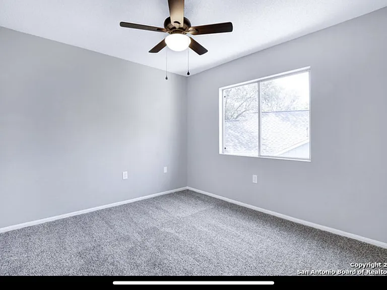 8122 Cloud Trails — Photo 28