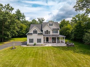 31 Velma Cir, Pelham, NH 03076