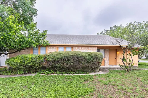 323 W William Cannon Dr #A Photo 1