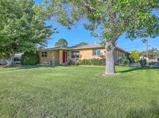 1500 Dartmouth Dr NE, Albuquerque, NM 87106