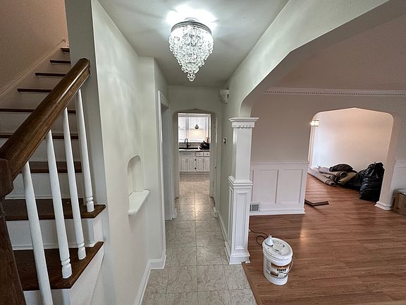 2nd image of 3644 Cuyler Ave