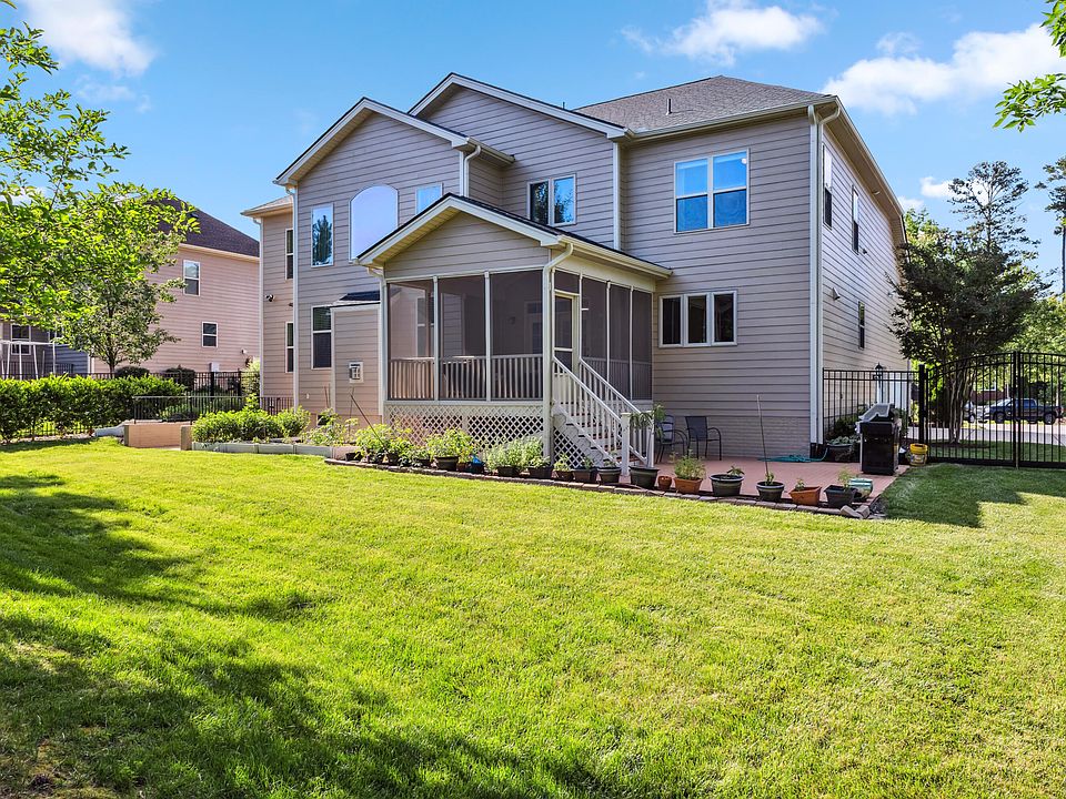 2nd image of 3404 Mount Pisgah Way