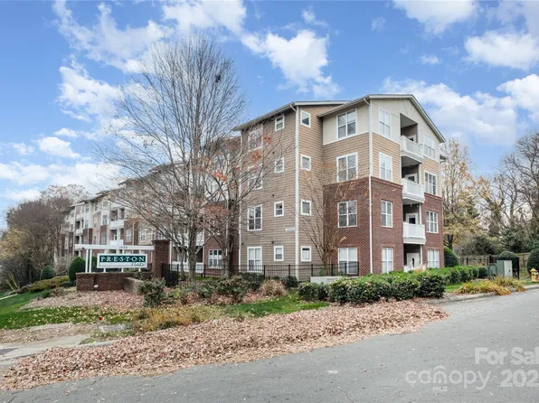 1000 E Woodlawn Rd APT 217, Charlotte, NC 28209