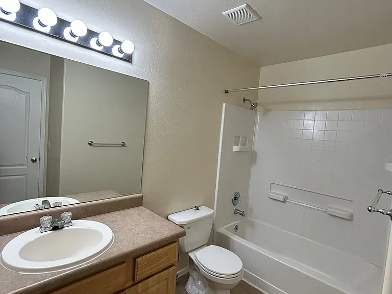 8550 W Monaco Blvd #C — Photo 3