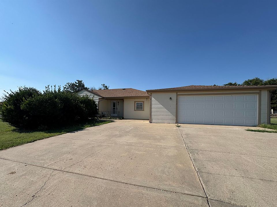 1st image of 719 W Highway St