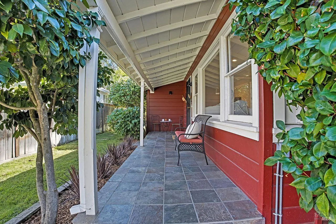 6 Kilgore Lane photo 1
