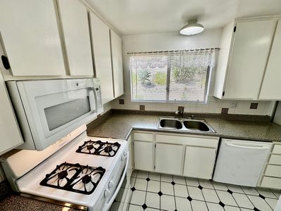 4734 Knoll Wood Ct, Oceanside, CA, 92056