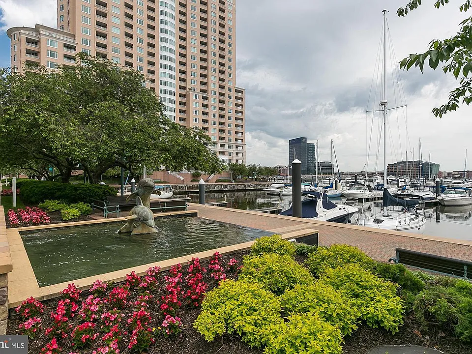 100 Harborview Dr #1011