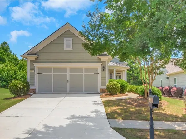 329 Sandy Springs Dr, Griffin, GA 30223