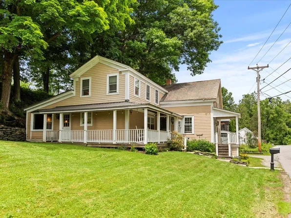 46 Northwest Hill Road, Pownal, VT 05261-9431