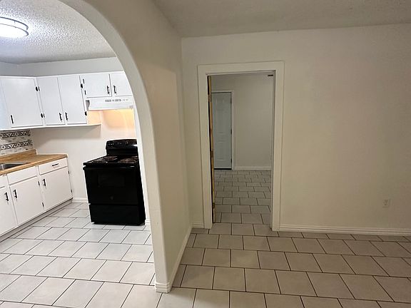 5th image of 11505 Molly Mac Dr