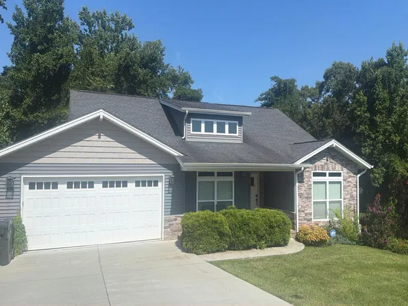 2431 Chimney Rock Ln, Knoxville, TN 37920