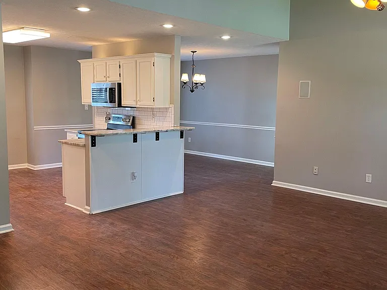 103 Old Mill Dr — Photo 16