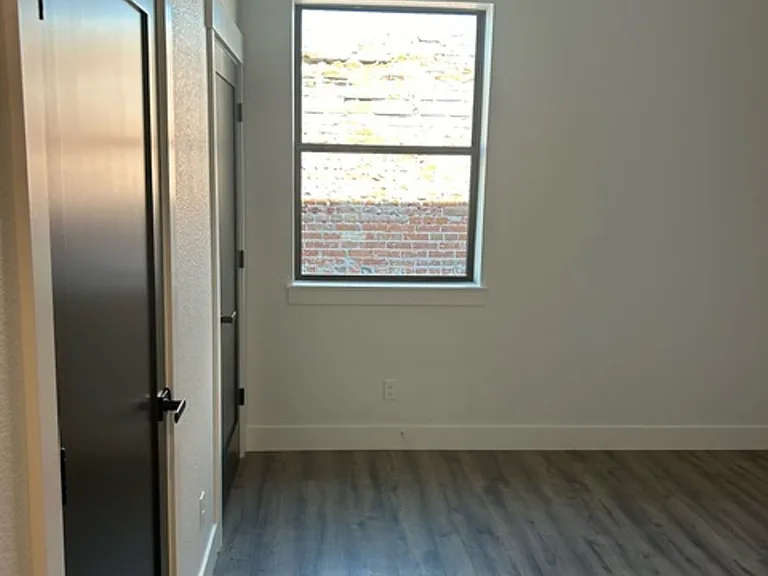 400 N Garfield Ave #106 — Photo 9