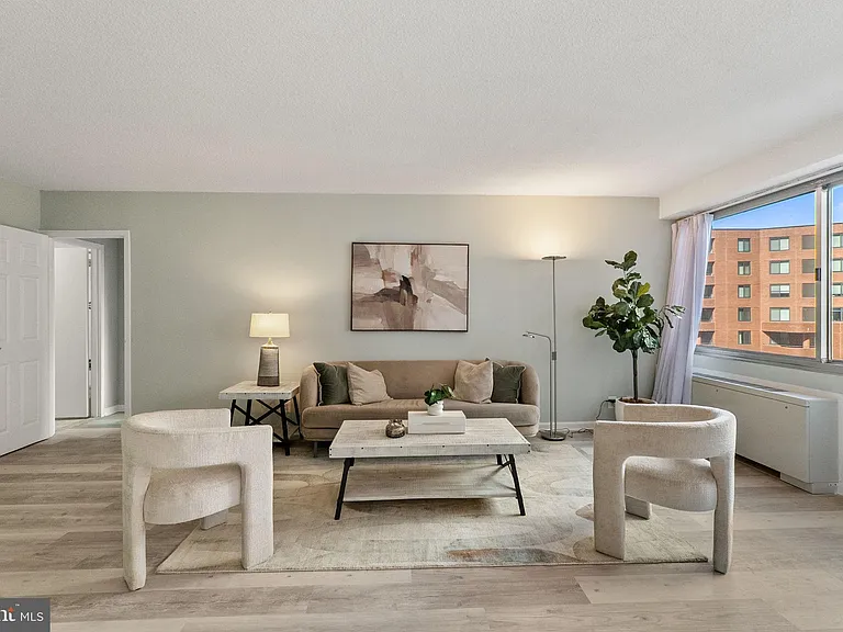 4515 Willard Ave #1414S — Photo 7