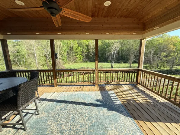 99 Stockton Ridge Pl, Greenwood, VA 22943