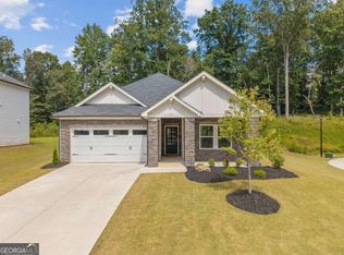 181 Longleaf St, Dawsonville, GA 30534