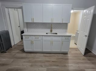 499 S 10th St #1, Newark, NJ