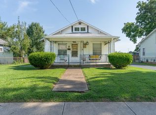 1820 W Chestnut St, Springfield, MO 65802