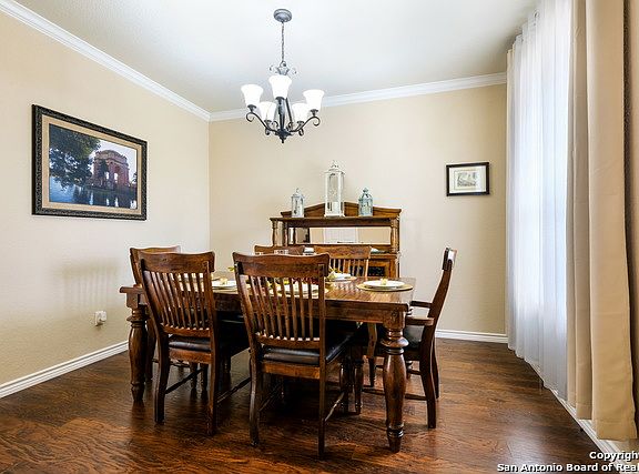 4th image of 24231 Invitation Oak