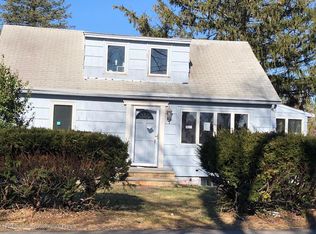 84 Breton Harbor Dr, Toms River, NJ 08753