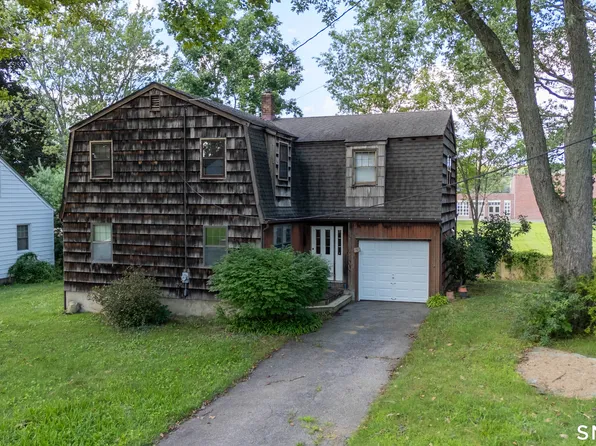 250 Pilgrim Road, Bridgeport, CT 06610