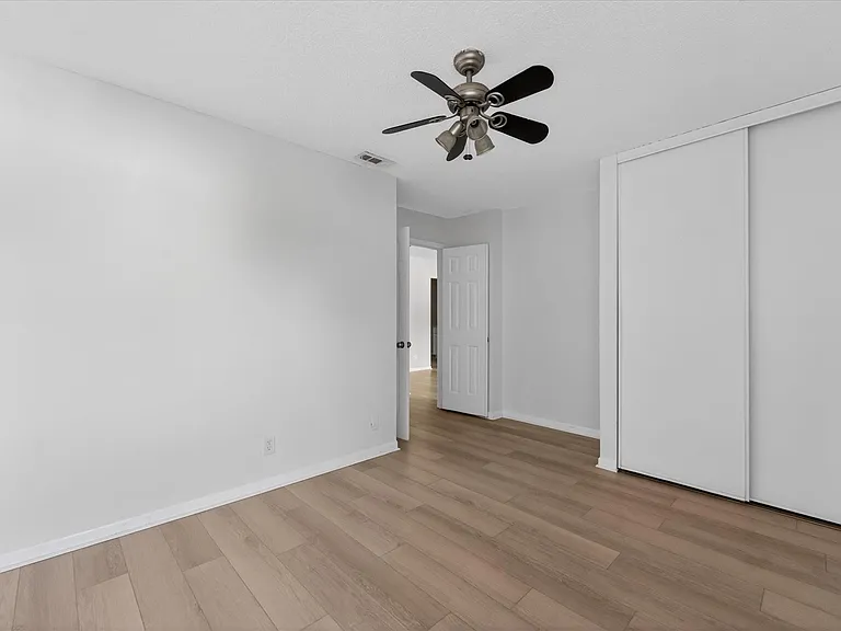 4467 Carambola Cir S — Photo 15