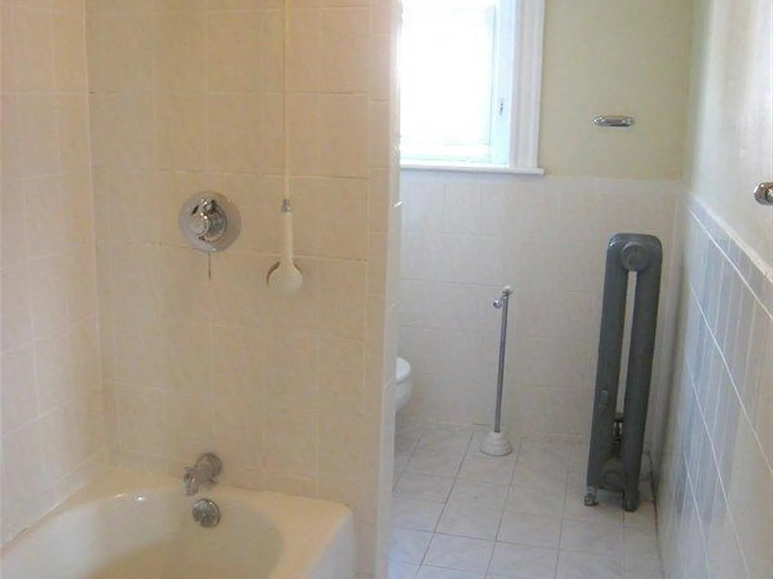 1 bed, 800 sqft, $2,900 — Photo 3