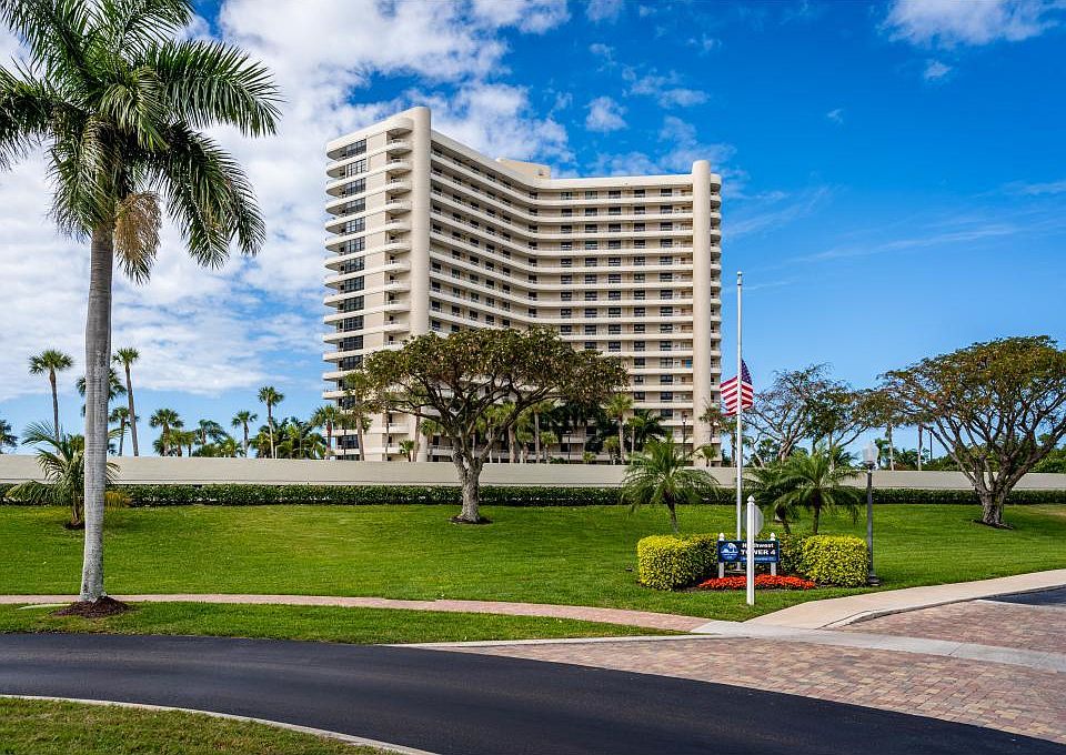 1st image of 440 Seaview Ct APT 1207