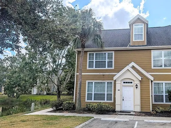 5611 Bidwell Pkwy Unit 205, Sarasota, FL 34233