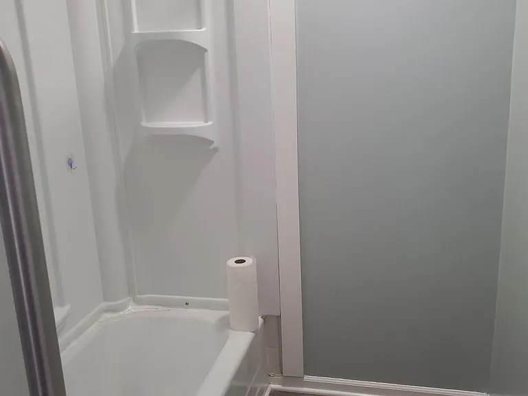 383 Maple Ave — Photo 8