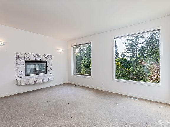 4th image of 4540 84th Ave SE