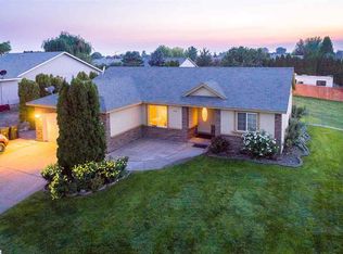 4620 Saguaro Dr, Pasco, WA